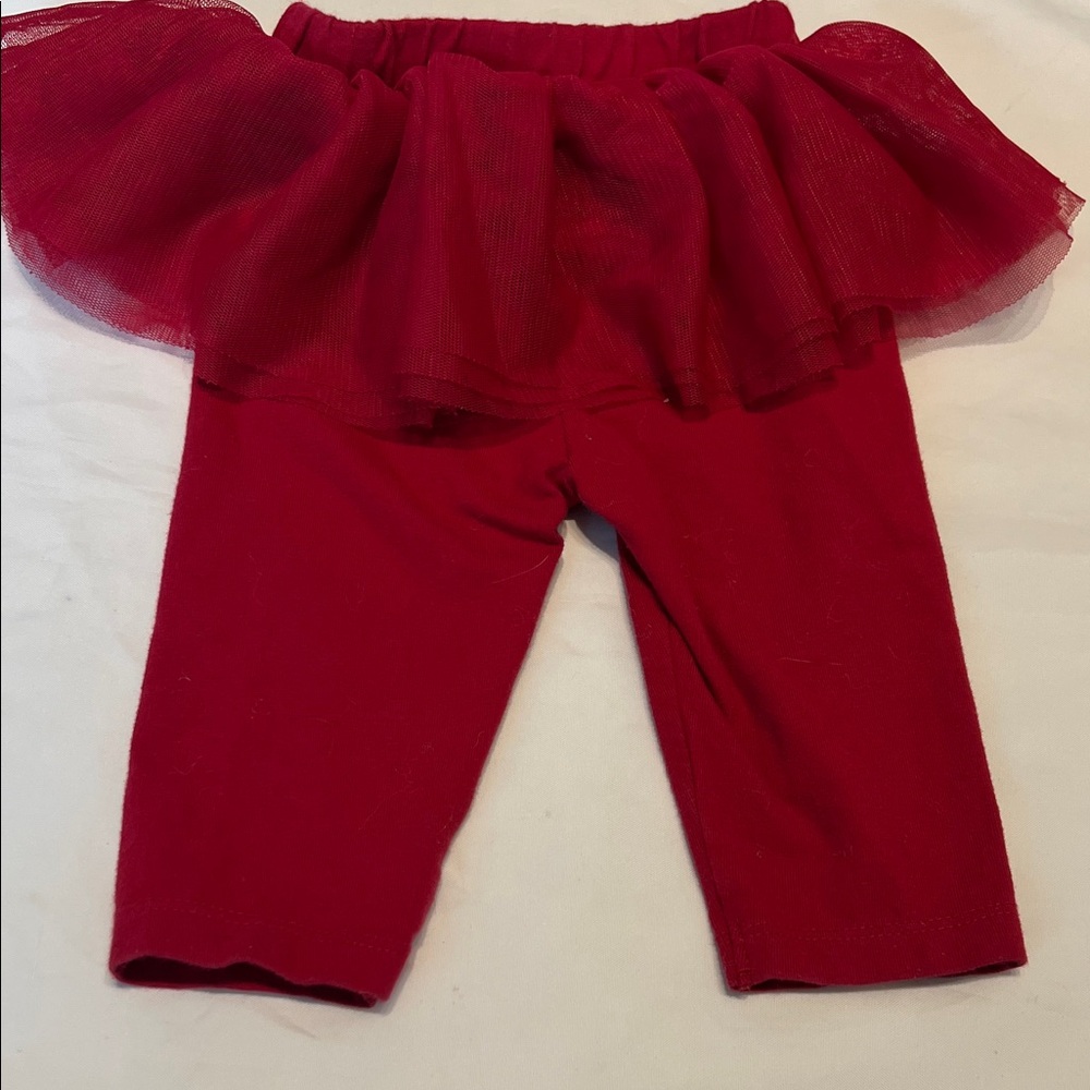 “Bundle 10/$13” Red Baby Leggings 0-3M with Tulle Skirt - Picture 6 of 6